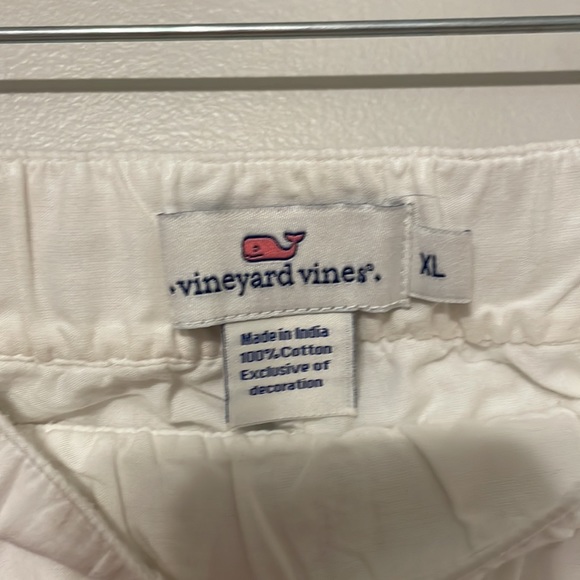 Vineyard Vines White Lacy Shorts Size XL - Picture 3 of 3